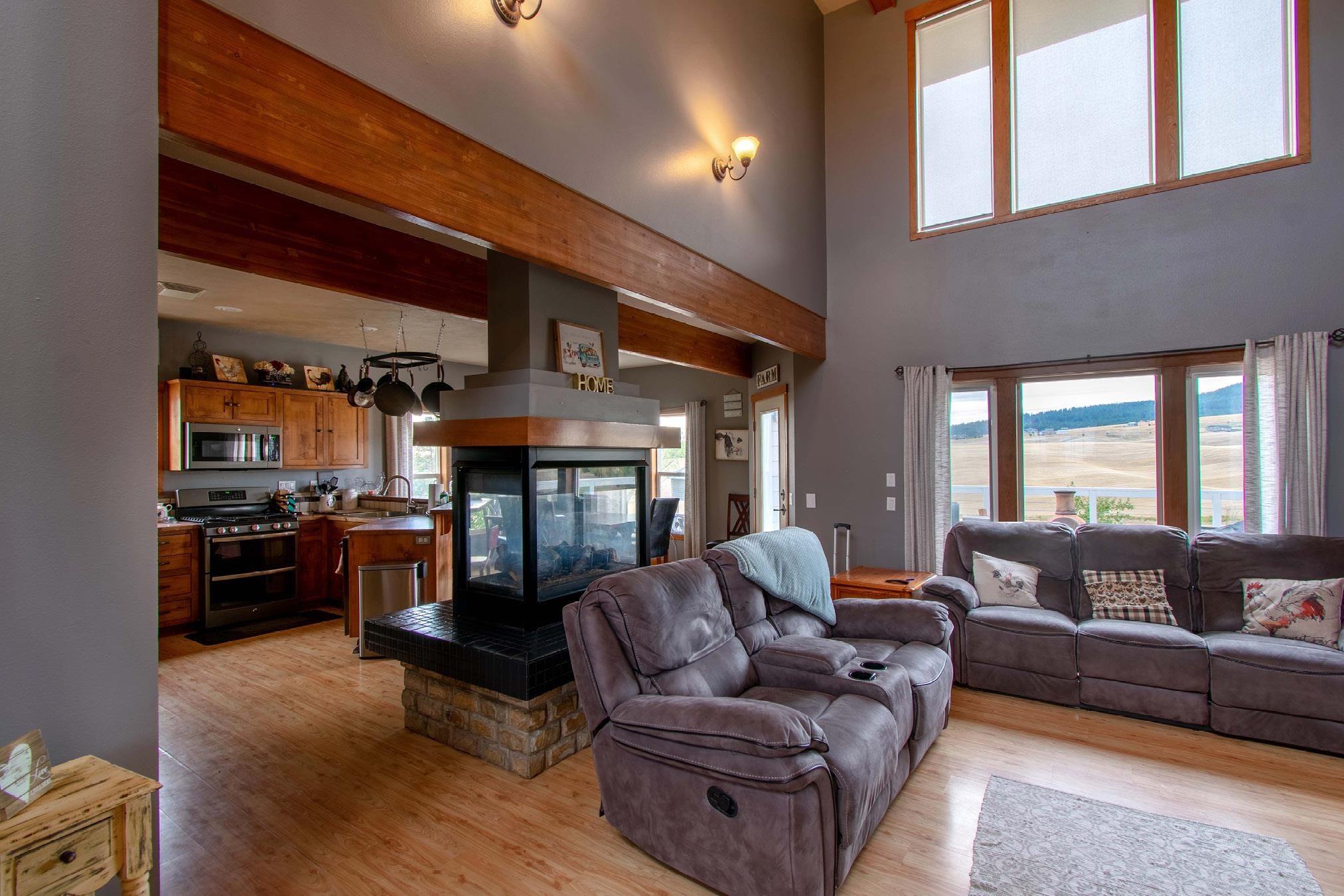 9906 East Gibbs Road Valleyford, WA 99036 - Photo 6 of 48 Gallery Image 6