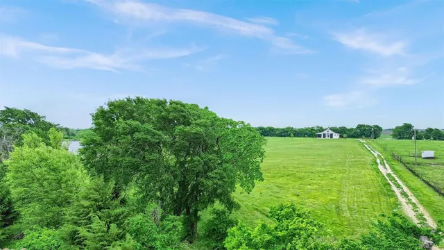 $720,000 | 5235 Fm 1752 Street South, Whitewright, TX 75491