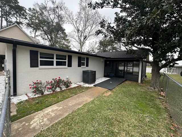 $649,900 | 15124 Cozy Cove Lane, Willis, TX 77318