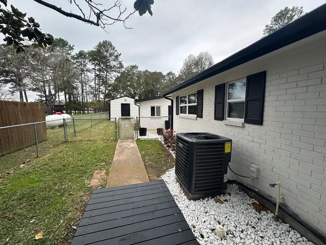 $649,900 | 15124 Cozy Cove Lane, Willis, TX 77318