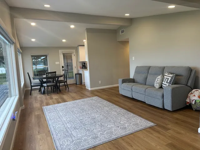 $649,900 | 15124 Cozy Cove Lane, Willis, TX 77318