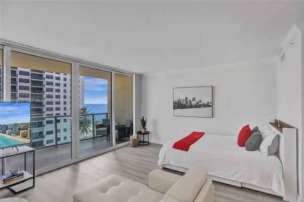 $2,450 | 2501 South Ocean Drive, Unit 704, Hollywood, FL 33019