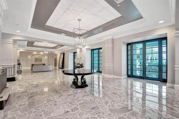 $2,450 | 2501 South Ocean Drive, Unit 704, Hollywood, FL 33019
