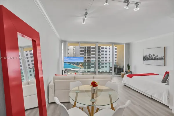 $2,450 | 2501 South Ocean Drive, Unit 704, Hollywood, FL 33019