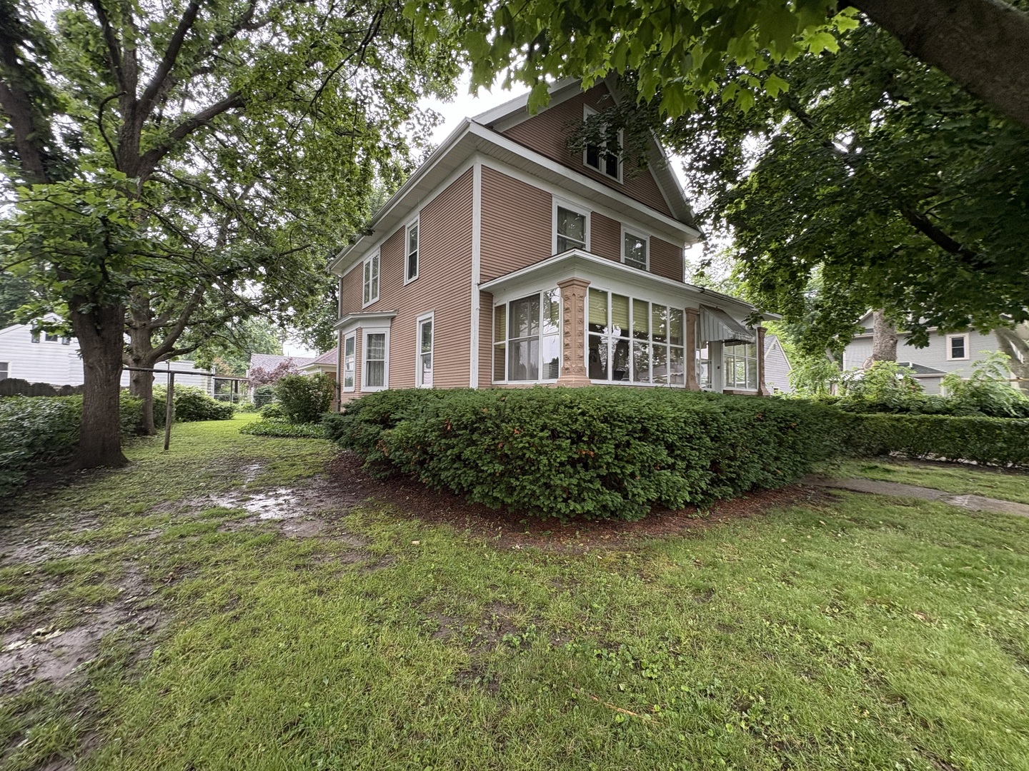 220 E Avenue Rochelle, IL 61068 - Photo 2 of 37