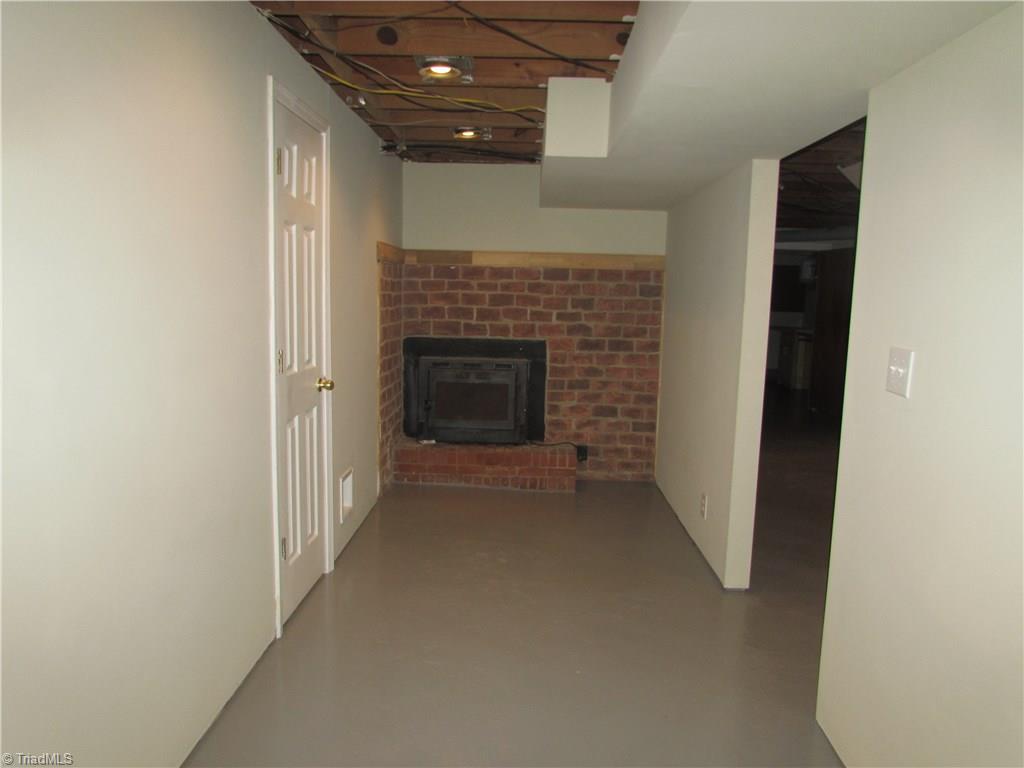 1432 Pepperidge Road Asheboro, NC 27205 - Photo 12 of 20 Gallery Image 12