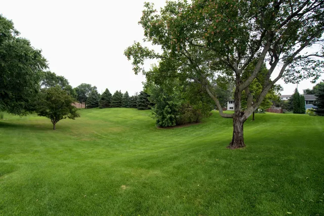 $269,900 | 12775 Ulysses Circle Northeast, Blaine, MN 55434