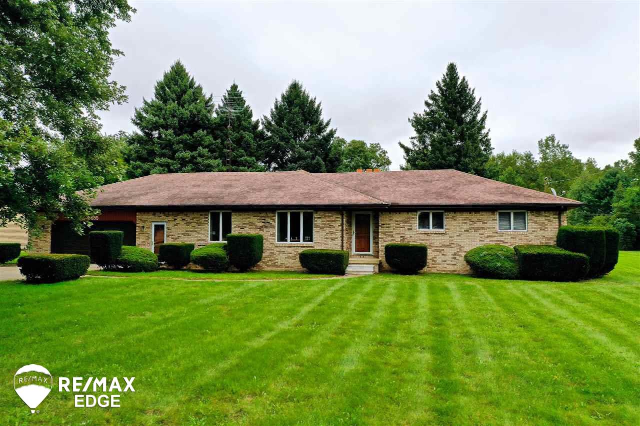 2452 North Vassar Road Davison, MI 48423 - Photo 2 of 61 50023365-1.JPG