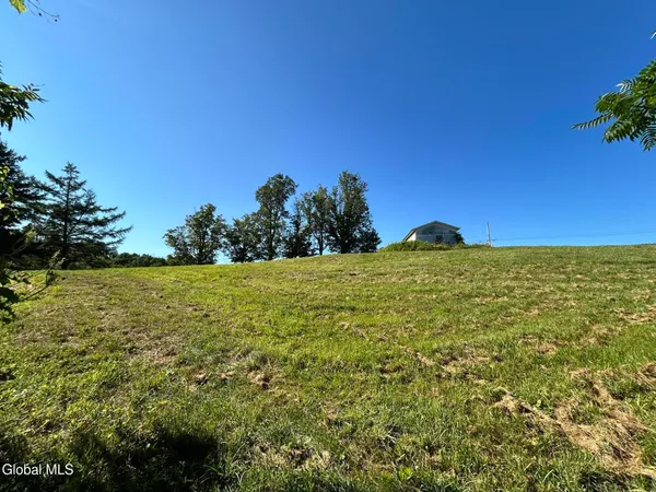 $75,000 | 468 Myers Road, Howes Cave, NY 12092