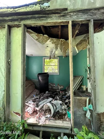 $75,000 | 468 Myers Road, Howes Cave, NY 12092