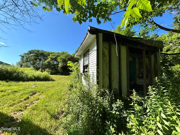 $75,000 | 468 Myers Road, Howes Cave, NY 12092