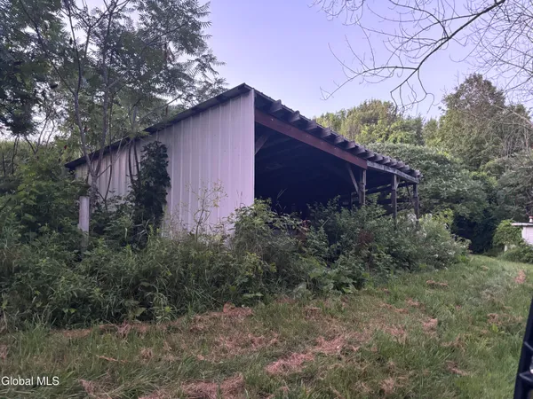 $75,000 | 468 Myers Road, Howes Cave, NY 12092