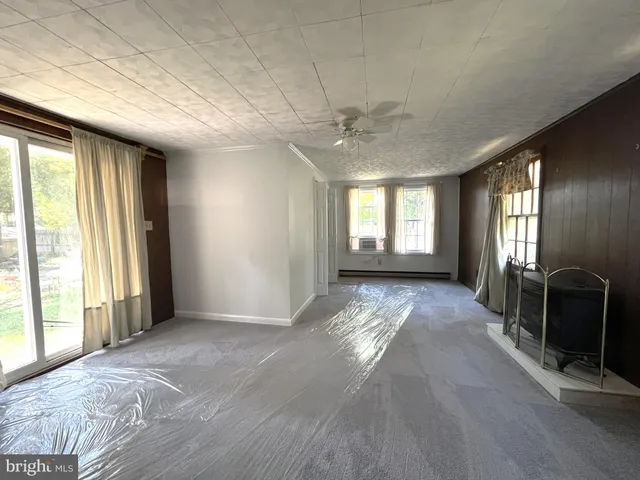 a view of livingroom with window