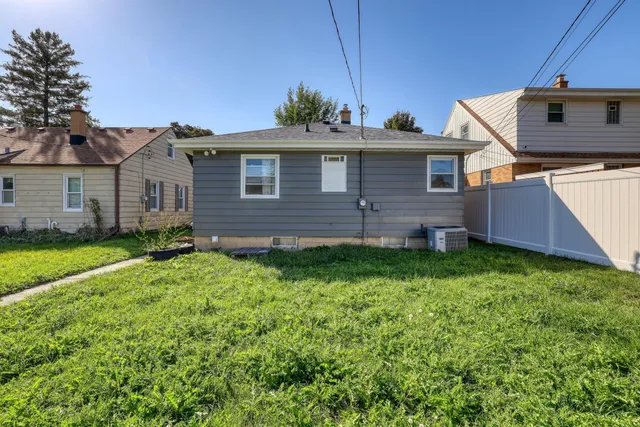 $189,900 | 4312 North 89th Street, Milwaukee, WI 53222