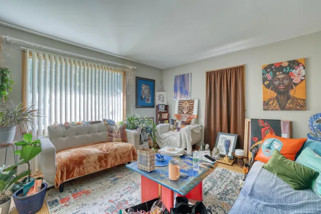 $189,900 | 4312 North 89th Street, Milwaukee, WI 53222