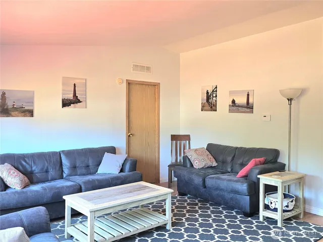 $260,000 | 507 West Pacific Avenue, Westport, WA 98595