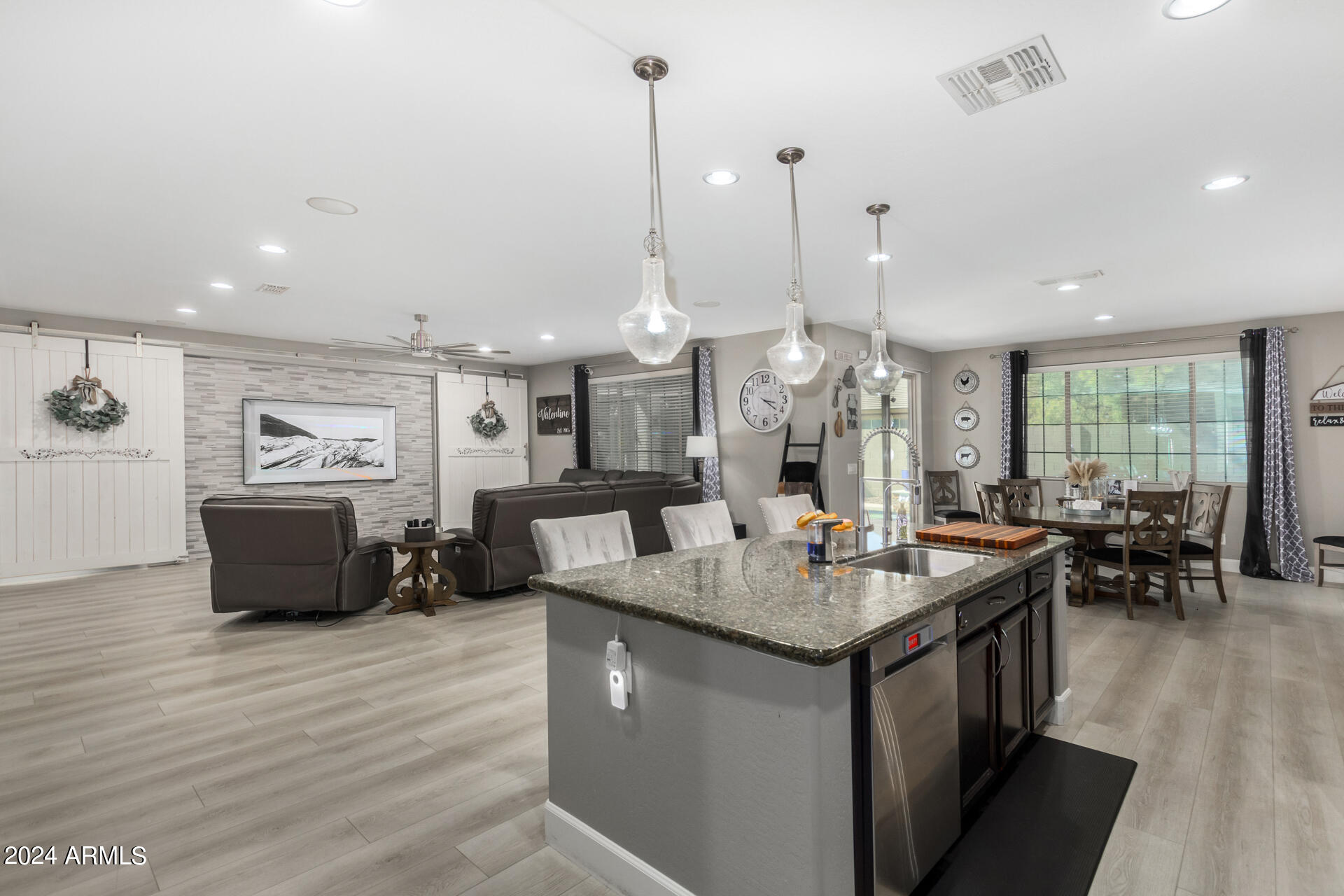20144 Rosa Road Queen Creek, AZ 85142 - Photo 10 of 39 13 - Rosa