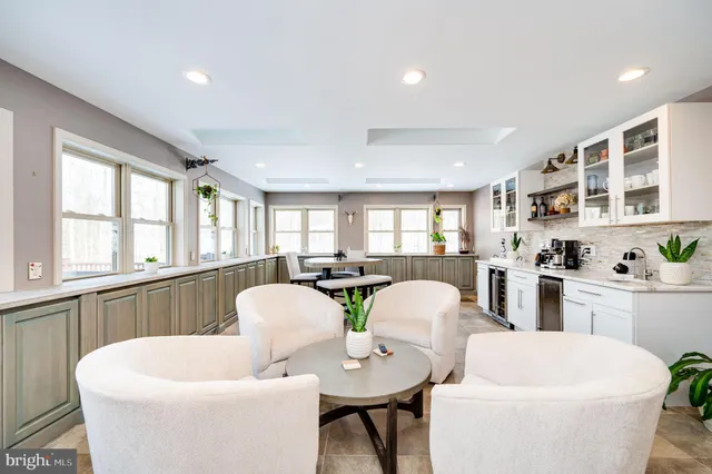 $1,300,000 | 500 Mohns Hill Road, Reinholds, PA 17569