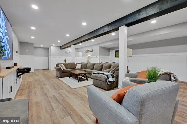 $1,300,000 | 500 Mohns Hill Road, Reinholds, PA 17569