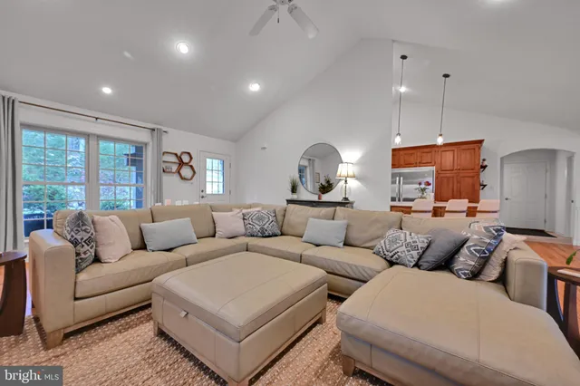 $1,300,000 | 500 Mohns Hill Road, Reinholds, PA 17569