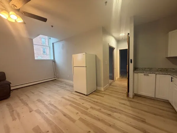 $1,650 | 41-43 Central Street, Unit G2, Haverhill, NH 03785
