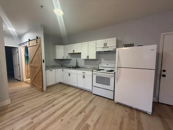 $1,650 | 41-43 Central Street, Unit G2, Haverhill, NH 03785