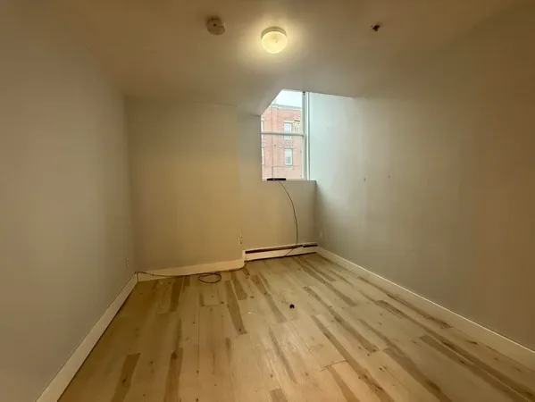 $1,650 | 41-43 Central Street, Unit G2, Haverhill, NH 03785