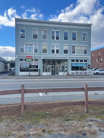 $1,650 | 41-43 Central Street, Unit G2, Haverhill, NH 03785