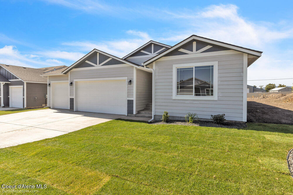 4300 North Arrowleaf Loop Post Falls, ID 83854 - Photo 4 of 30 bb193412-326_951 (1)