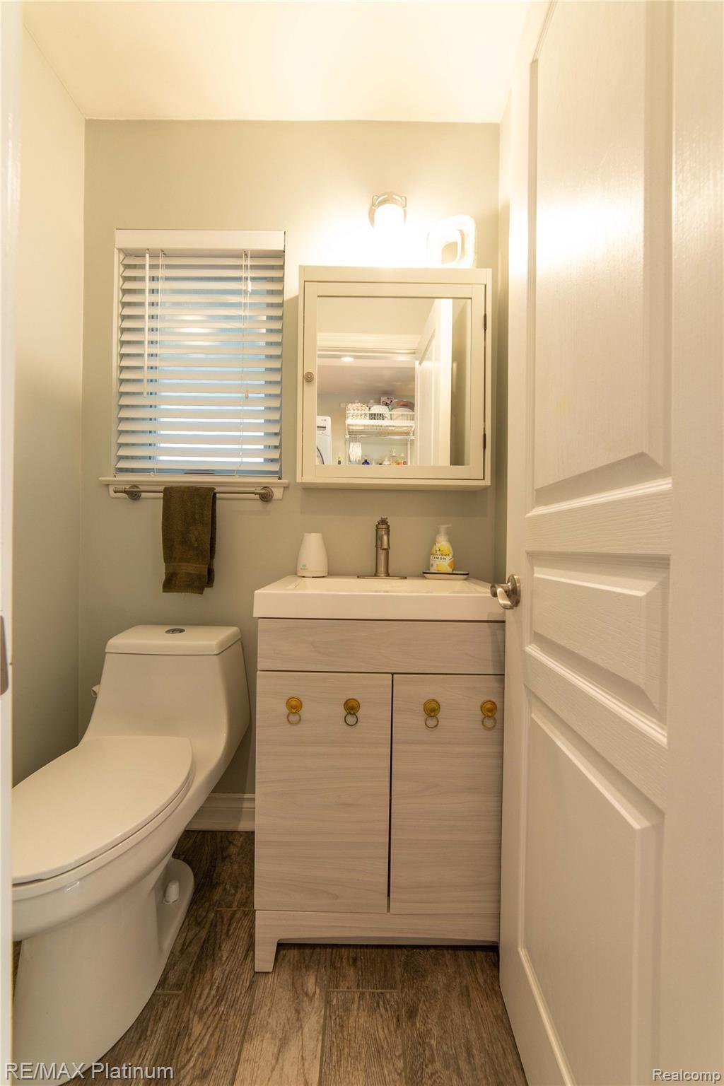23857 Ripple Creek Novi, MI 48375 - Photo 18 of 28 Lav located just inside the garage door.