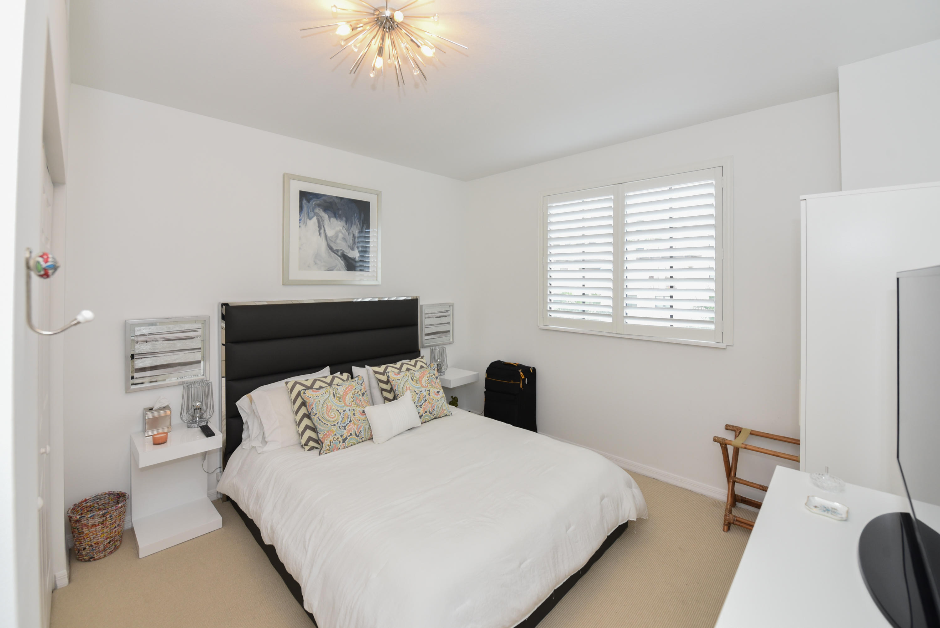 233 South Federal Highway, Unit 501 Boca Raton, FL 33432 - Photo 12 of 37 233 S Federal Hwy_501_Denine McKerchie_1