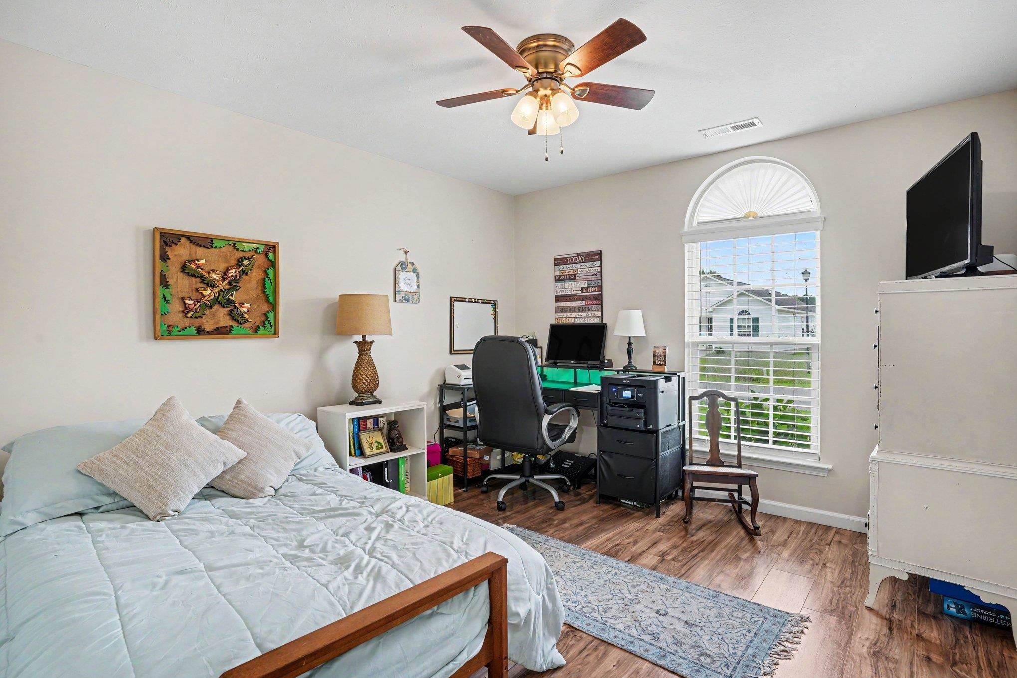9788 Conifer Lane Murrells Inlet, SC 29576 - Photo 5 of 32