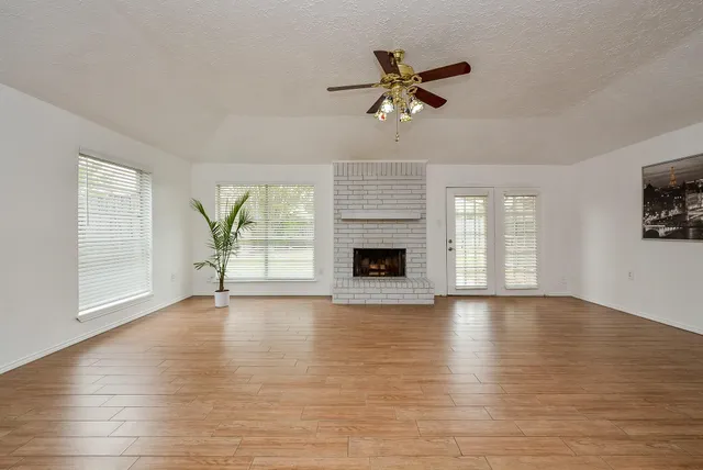 $2,300 | 3315 Honey Creek Drive, Houston, TX 77082