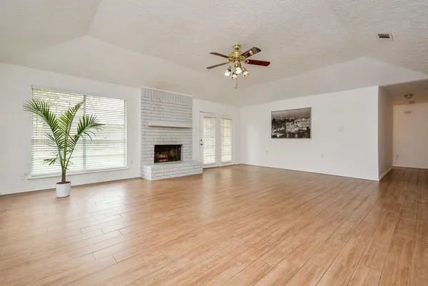 $2,200 | 3315 Honey Creek Drive, Houston, TX 77082