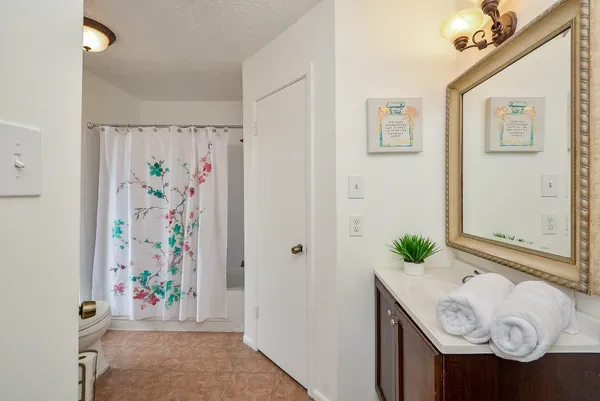 $2,200 | 3315 Honey Creek Drive, Houston, TX 77082