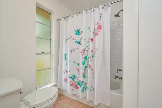 $2,300 | 3315 Honey Creek Drive, Houston, TX 77082