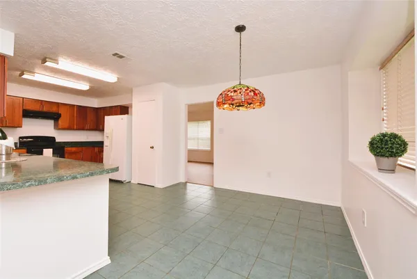 $2,200 | 3315 Honey Creek Drive, Houston, TX 77082