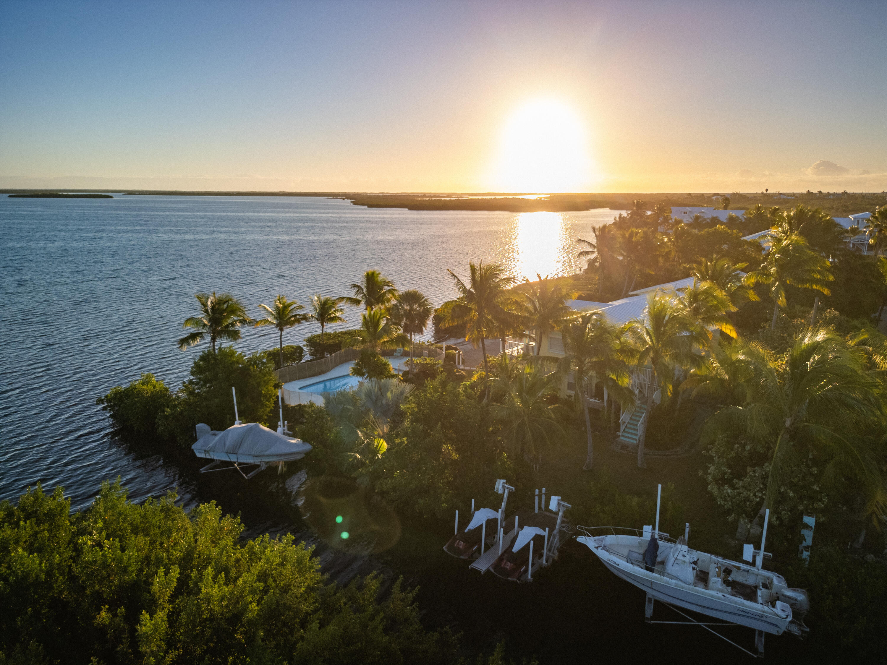 17385 Keystone Road Sugarloaf, FL 33042 - Photo 24 of 74 a view of a terrace with lake view and mountain view