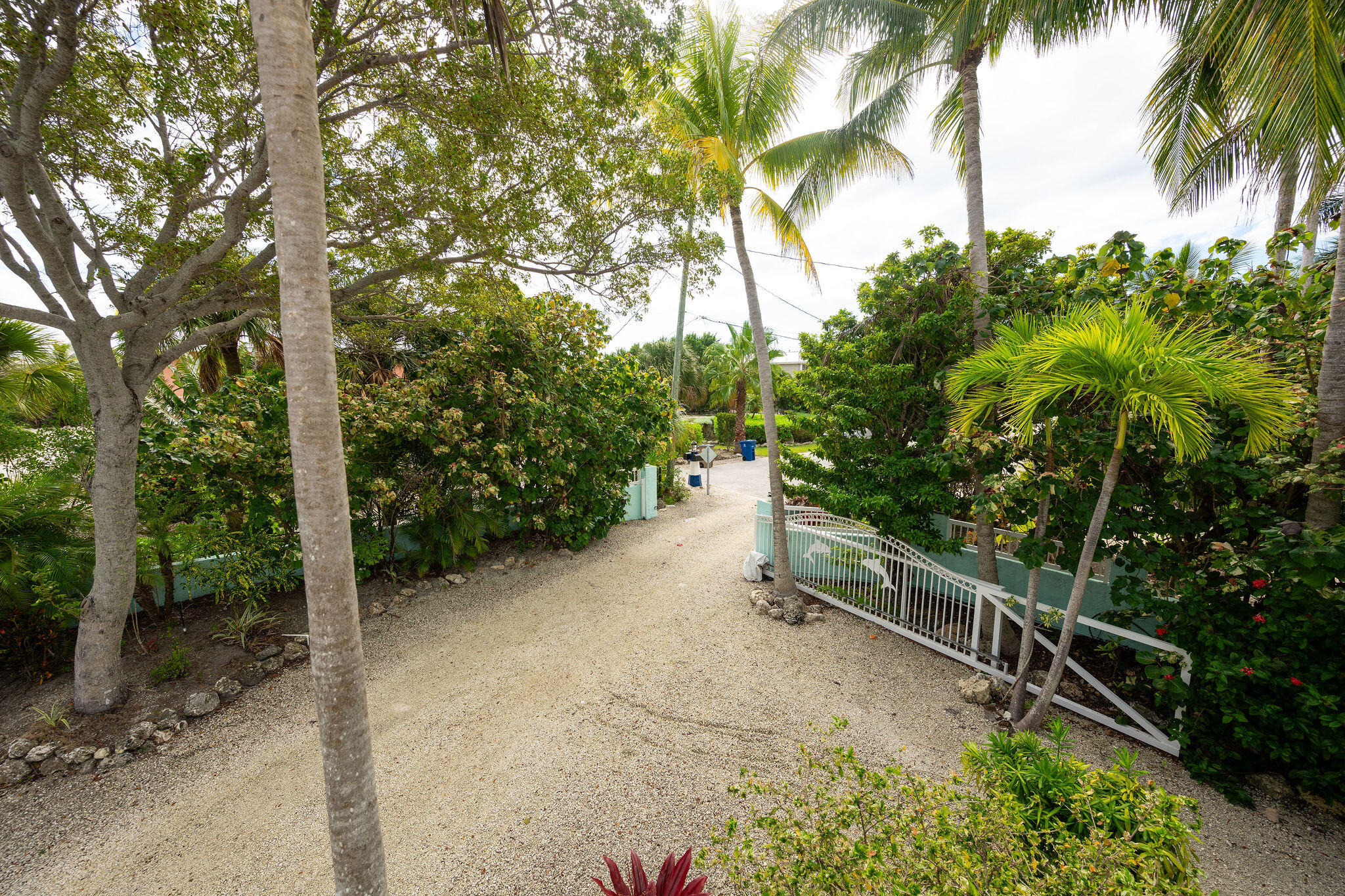 17385 Keystone Road Sugarloaf, FL 33042 - Photo 41 of 74 Gated entrance