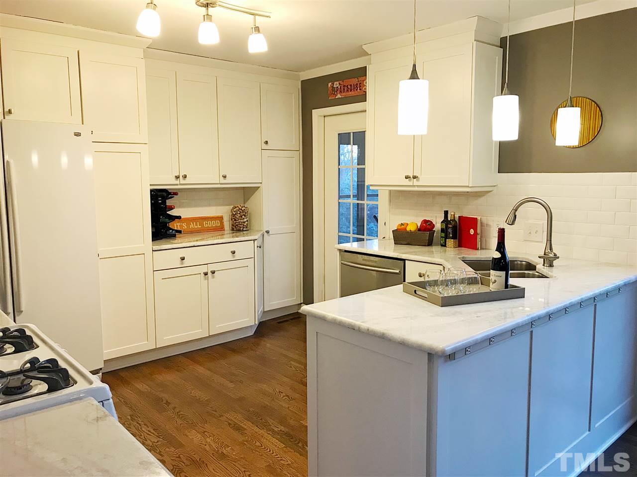 428 Latimer Road Raleigh, NC 27609 - Photo 5 of 25