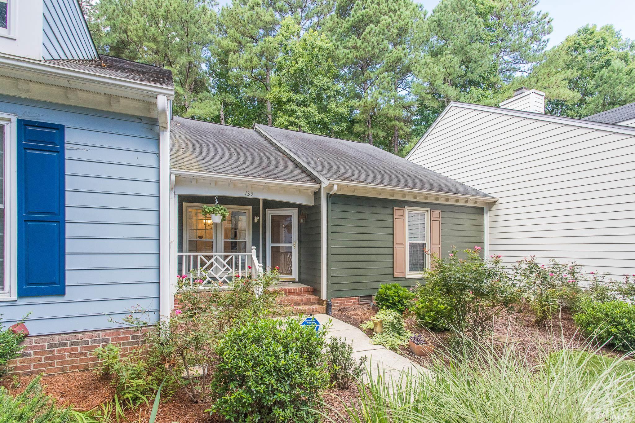 139 Renwick Court Raleigh, NC 27615 - Photo 3 of 30