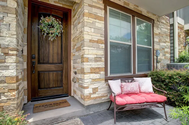 $3,000 | 1405 Patterson Street, Houston, TX 77007