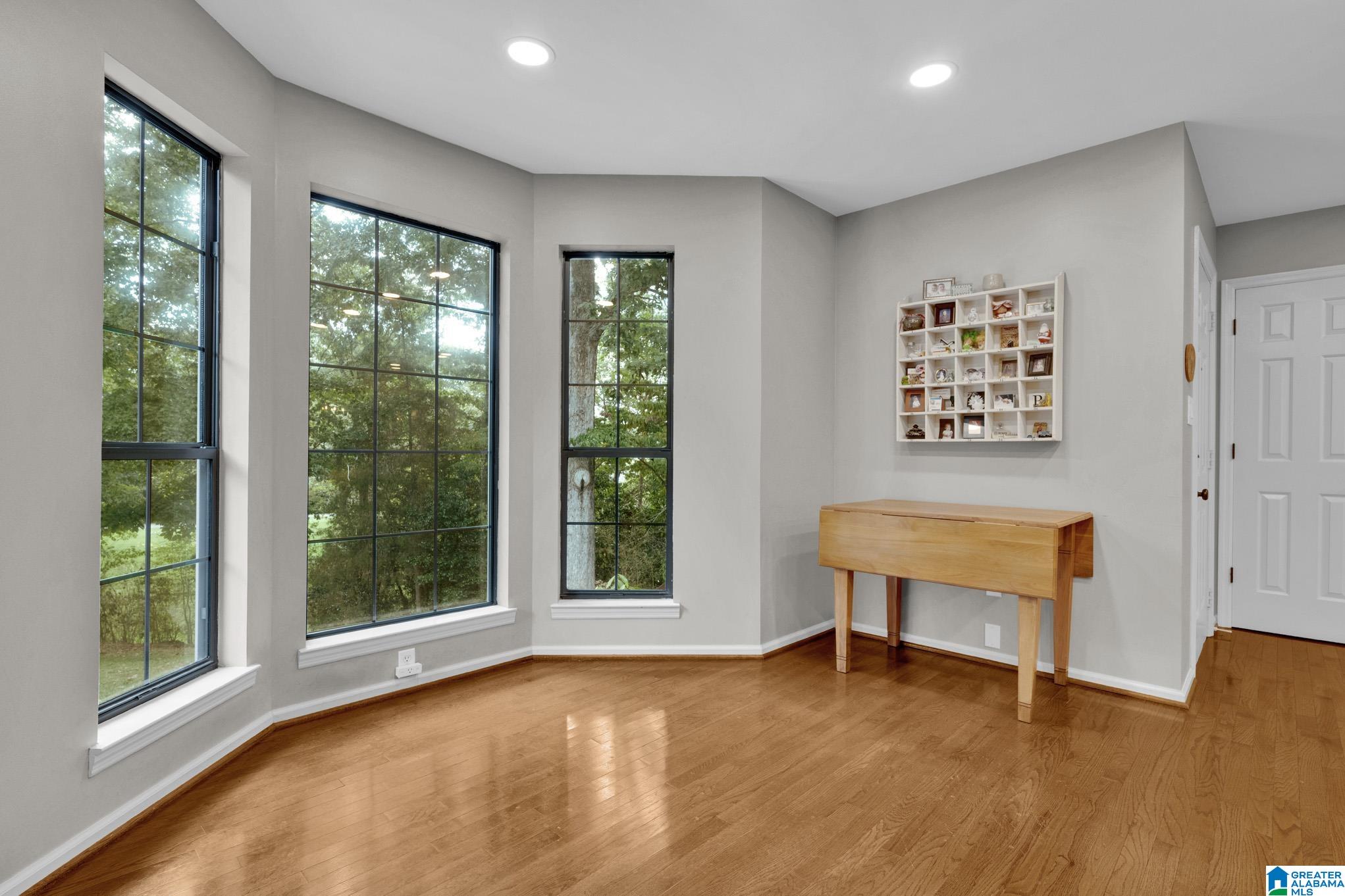 181 West Shugart Ridge Road Gardendale, AL 35071 - Photo 5 of 63 Gallery Image 5