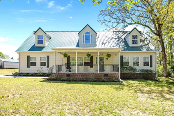$390,000 | 3831 Swanns Station Road, Sanford, NC 27332