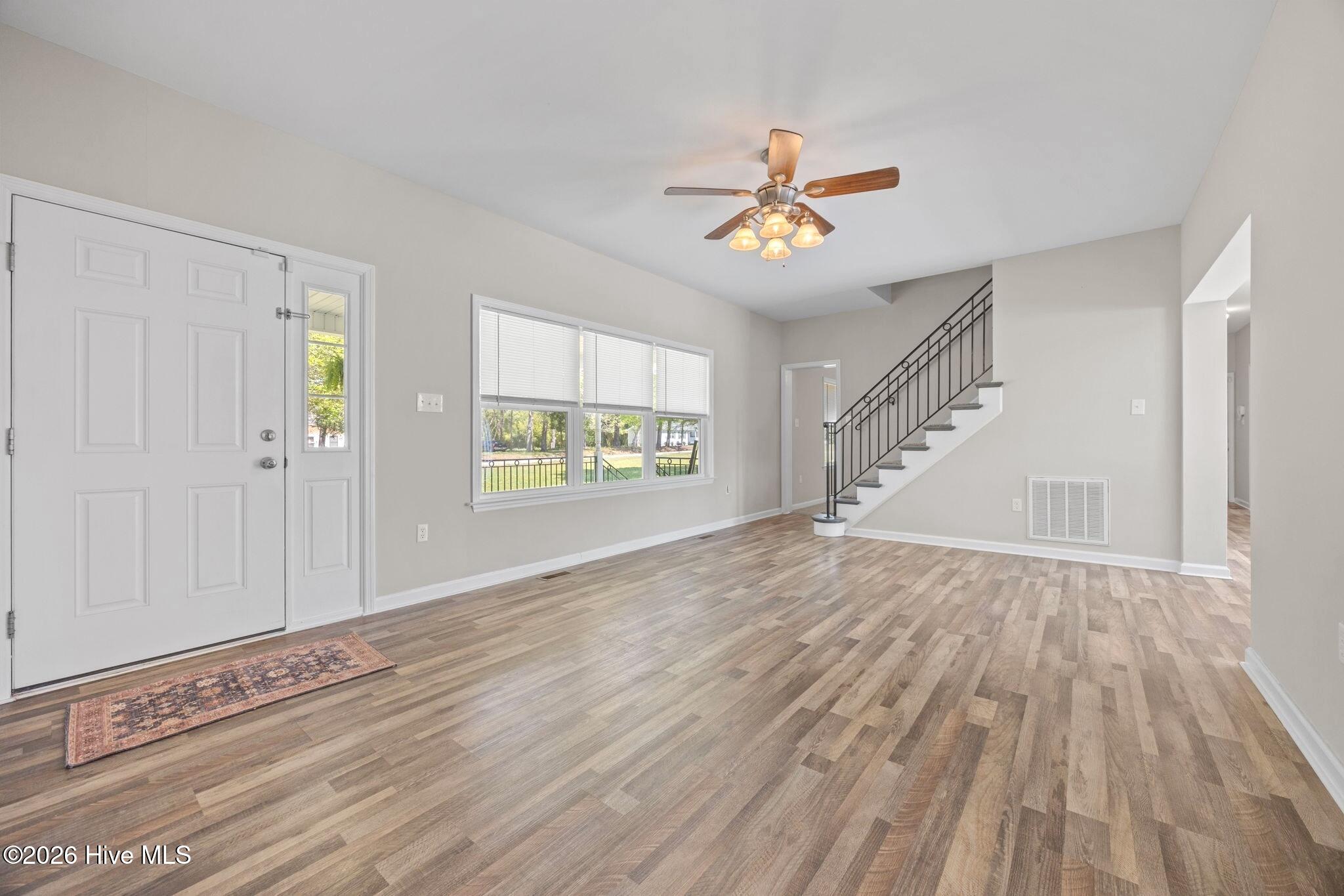 3831 Swanns Station Road Sanford, NC 27332 - Photo 5 of 40 livingroom