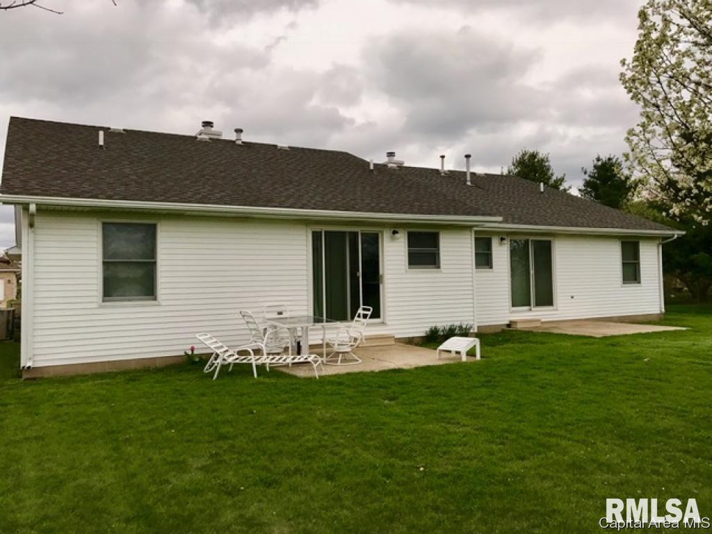 102 Genoa Drive Springfield, IL 62703 - Photo 4 of 13 Gallery Image 4