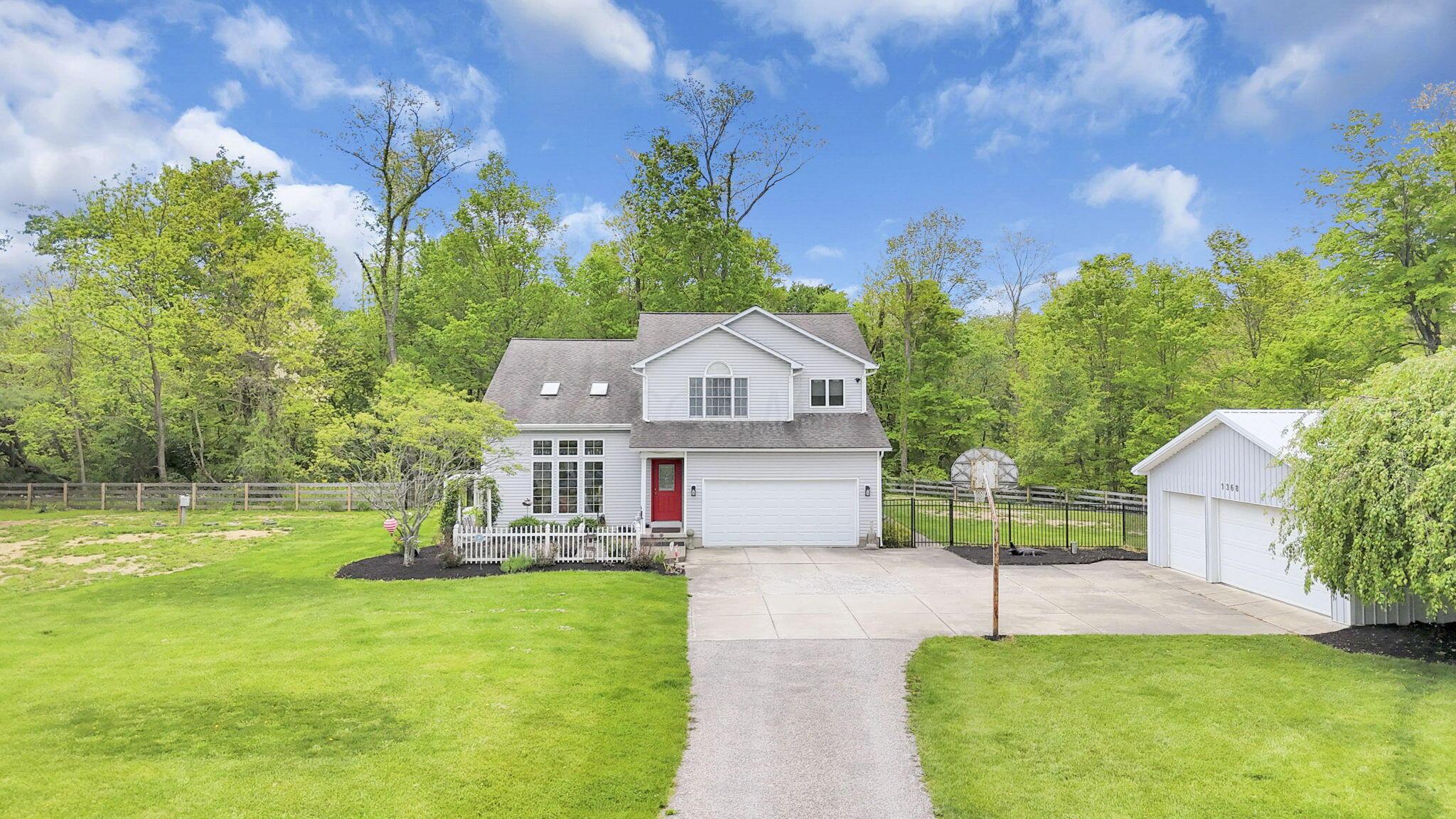 1368 Coonpath Road Northwest Lancaster, OH 43130 - Photo 2 of 43 55-web-or-mls-DJI_20260509002902_0020_D