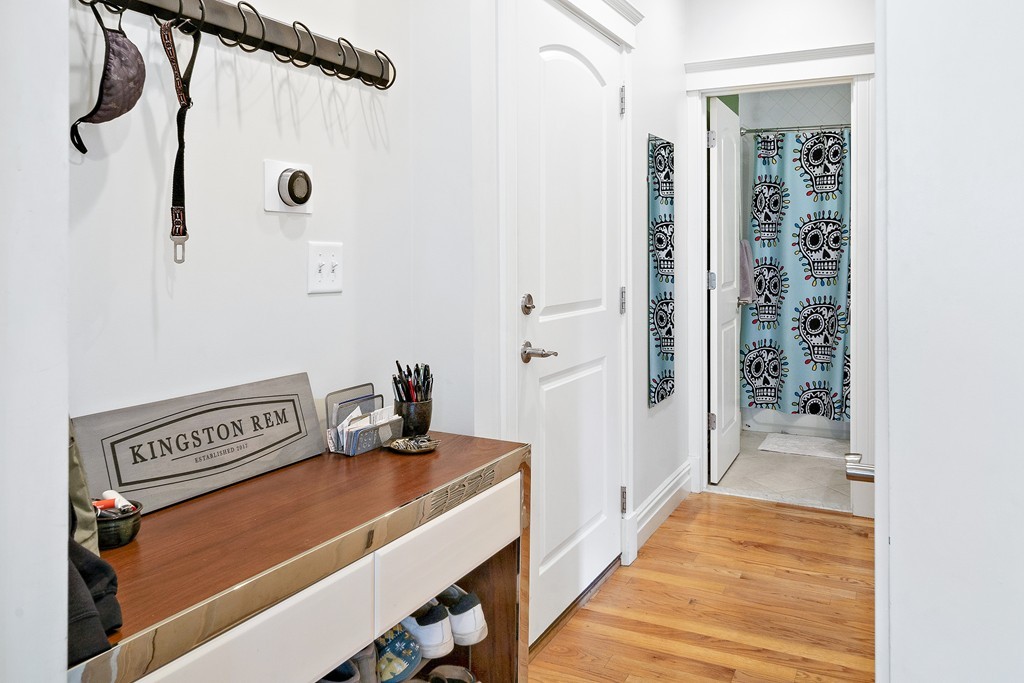 909 Beacon Street, Unit 5 Boston, MA 02215 - Photo 11 of 19