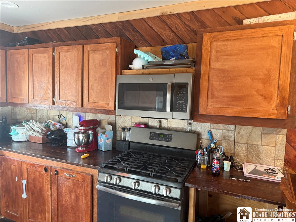 8305 Jordan Hill Road Clarksville, NY 14715 - Photo 3 of 28