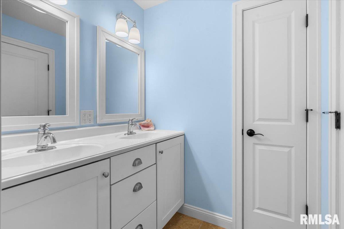 6405 12 Oaks Court Springfield, IL 62712 - Photo 33 of 54